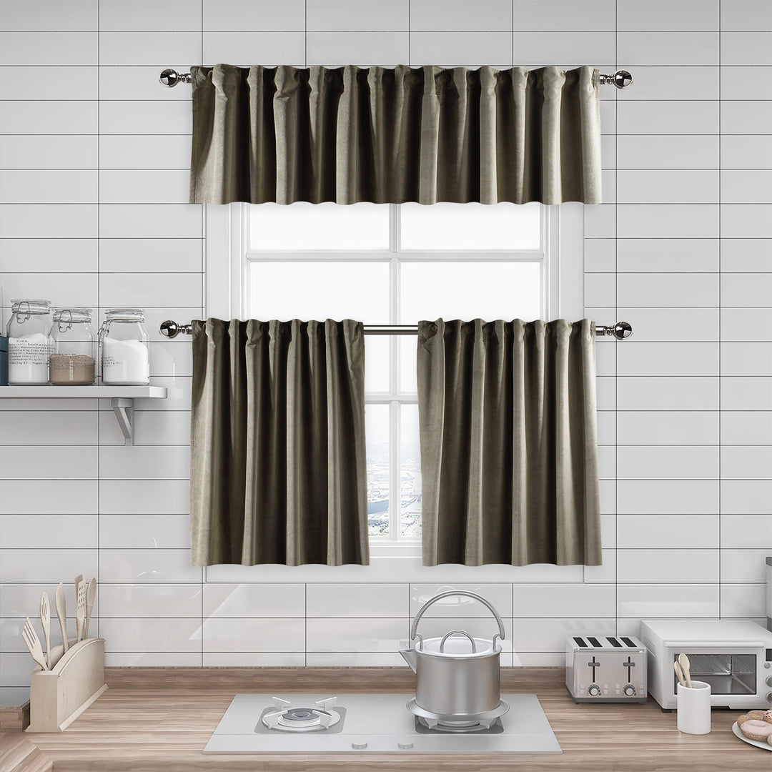 Bes Home Corp
Home Decor
Curtains
Drape
Panel
Curtain Panel
Faux Velvet
Velvet Valance
Luxury Velvet
Sale
Valance
Kitchen Valance
Multi Colors Valance
Multi Sizes Valance
100% Polyester
Polyester Valance
Sheer
Sheer Valance
Linen
Linen Valance
Sheer Linen
Multi Colors
Multi Sizes
Shades
Blinds